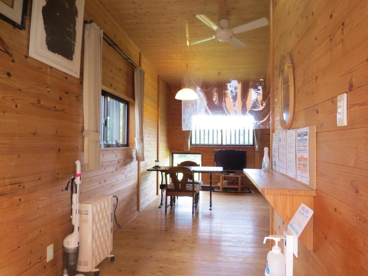 Cottage Orange House Yakushima Yakushima  Exterior photo